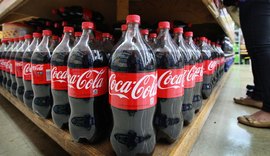 Jovem morre após beber 1,5 litro de Coca-Cola em 10 minutos