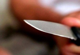 Homem é esfaqueado em Paripueira e fica com faca cravada nas costas