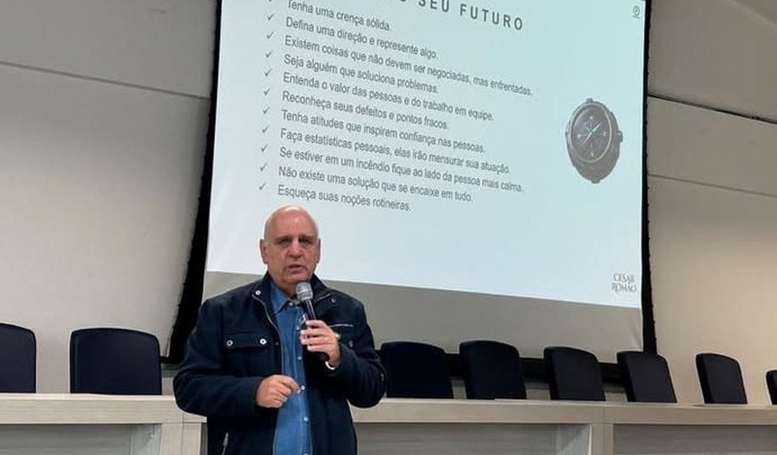 Cesar Romão realiza Palestra para o Rotary Distrito 4420.