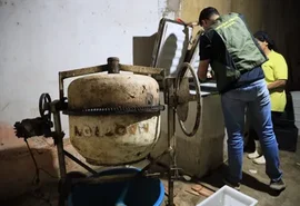 Laticínio clandestino é fechado em Alagoas após flagrante de produção de queijos em betoneira enferrujada