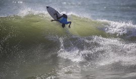 Maceió reúne nomes de peso na competição CBSurf PRO