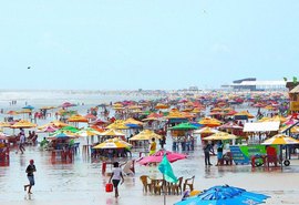 Marinha confirma aparecimento de manchas de óleo em praia do Pará