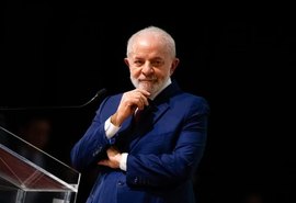 Em fala sobre o 1º de maio, Lula cita mudanças na jornada de trabalho