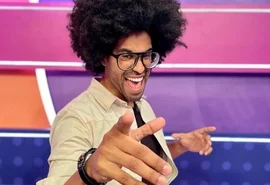 Ex-BBB Luciano Estevan alisa cabelo e surge irreconhecível; Veja