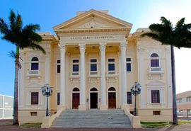 Plantão Contábil oferece atendimento gratuito a empreendedores em Maceió