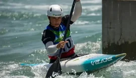Ana Sátila conquista ouro no C1 da Copa do Mundo após seis anos