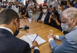 Novos secretários são empossados na manhã desta segunda (4)