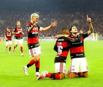 Flamengo vence Cruzeiro por 2 a 1 e avança às quartas da Libertadores