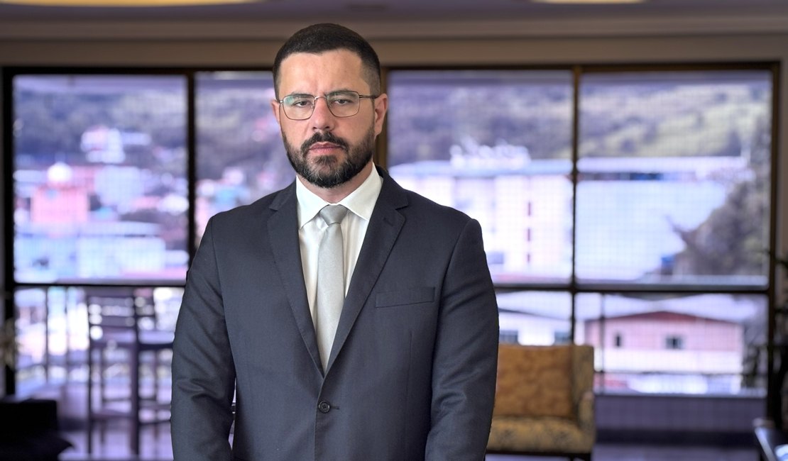 Crise empresarial expõe a cultura do improviso, alerta Dr. Daniel Rocha Rodrigues