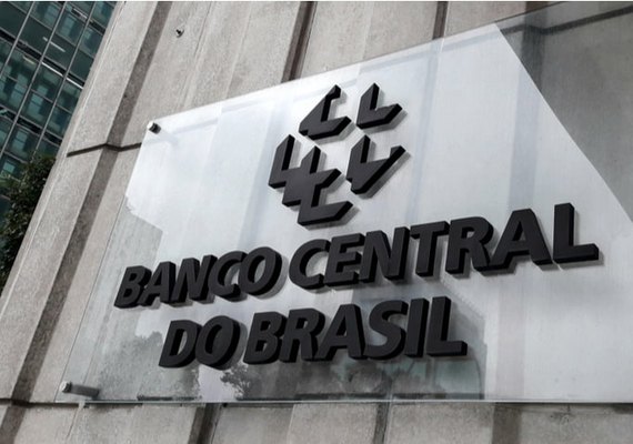Mercado econômico prevê inflação de 4,38% para preços ao consumidor