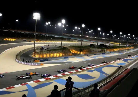 F1 confirma GP do Bahrein na Malásia com corrida diurna em outubro