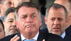 Golpe: após live na UTI, STF intima Bolsonaro em hospital de Brasília