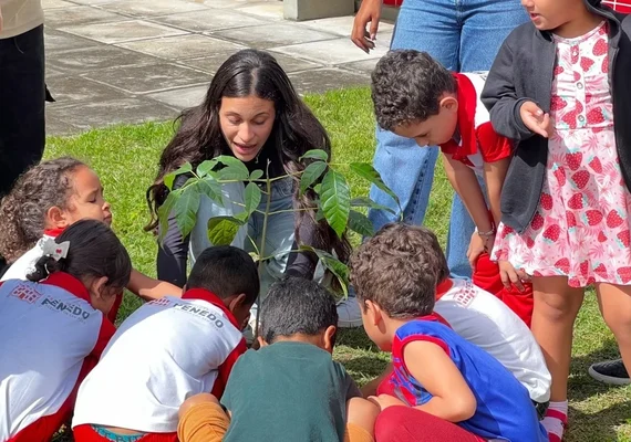 Penedo amplia áreas verdes com plantio de mais de 125 mil mudas