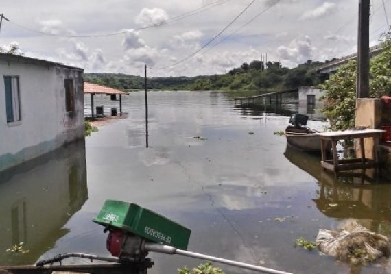 Rio Jacuípe atinge cota de atenção e pode transbordar nas próximas horas