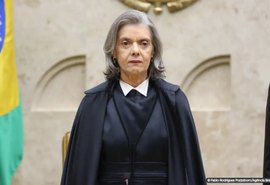 Cármen Lúcia antecipa saída da Presidência do TSE