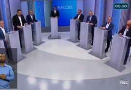 'Tu traiu teu irmão de maçonaria fazendo sexo com a mulher dele”, diz candidato em debate ao governo