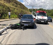 Vídeo: jovem morre após grave colisão com carro na Avenida Pierre Chalita