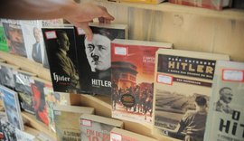 Projeto que compara nazismo e comunismo para criminalizar a ''foice e o martelo' tramita na Câmara