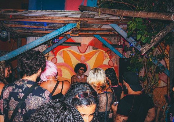 Club Imola resgata memória e celebra a cena eletrônica em Maceió