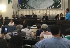 Estado corta isenção do Imposto de Renda de aposentados e pensionistas da ALE