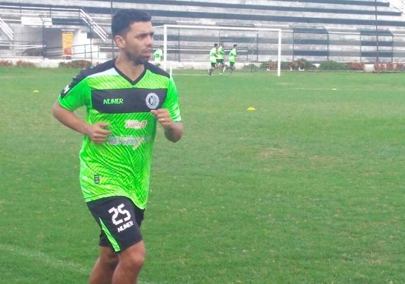 Coutinho, ex-jogador do ASA, morre aos 36 anos