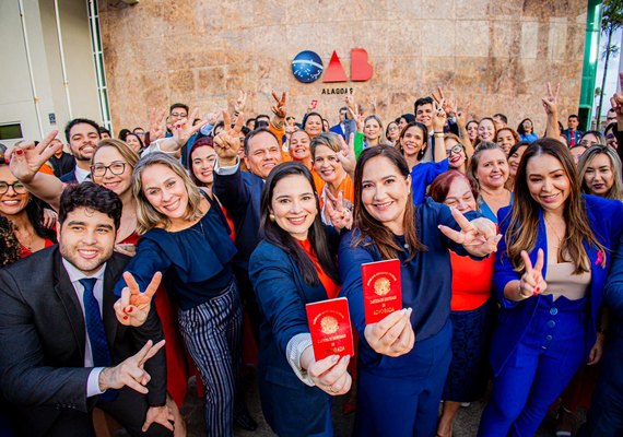 Lavínia Cavalcanti e Gabriela Holanda oficializam chapa de oposição na OAB/AL