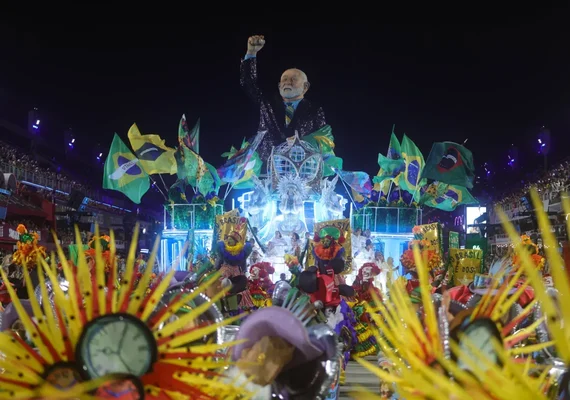TSE arquiva ação do PL sobre desfile pró-Lula no Carnaval do Rio