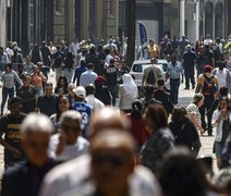 Mais de 8,6 milhões deixam pobreza; Brasil tem melhor nível desde 2012