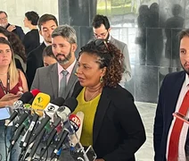 Margareth Menezes diz que governo estuda criar memorial com itens quebrados durante ataque em Brasília