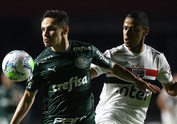 Palmeiras acaba com chances de título do São Paulo