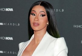 Cardi B desativa Twitter após lançamento de boneca