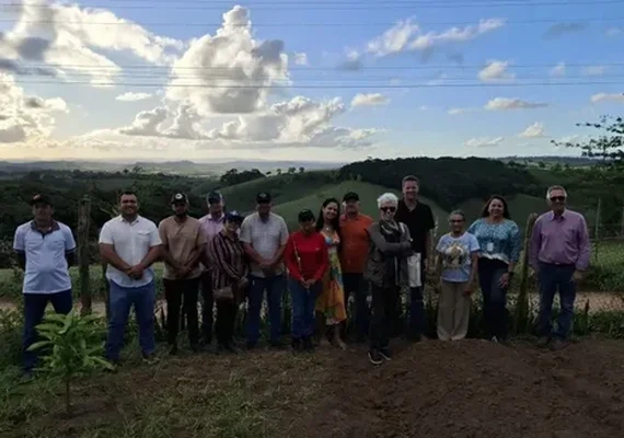 Mar Vermelho inicia plantio de flores temperadas com projeção de mercado nacional