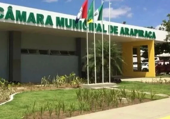 Advogado aciona Câmara para apurar suspeitas de irregularidades em contrato da prefeitura de Arapiraca