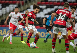 Flamengo leva goleada do Internacional em partida desse domingo (08)