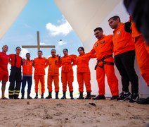 Corpo de Bombeiros de Alagoas presta homenagem a militares mortos em acidente no RS