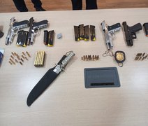 Operação encontra armas e munições em fazenda do acusado de assassinar primo em Pindoba