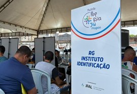 3ª edição do mutirão Pop Rua Jud registra procura intensa de população