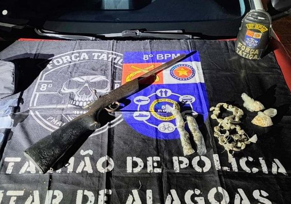 Polícia apreende 32 armas e mais de 16 quilos de drogas em Alagoas