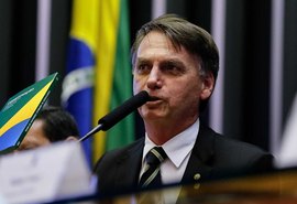 Bolsonaro estuda fim do Ministério do Trabalho