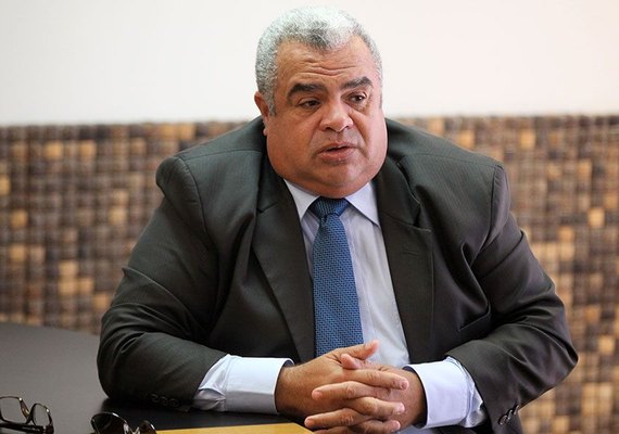 Juiz intima Prefeitura de Arapiraca, DER e Eletrobrás