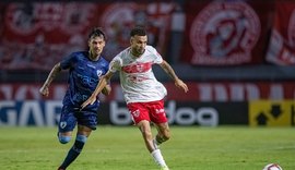 CRB vence o Londrina e continua na disputa pelo G4 da Série B