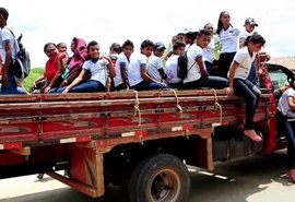 Com motorista sem CNH e viagens em 'pau de arara'; justiça determina melhora no transporte escolar