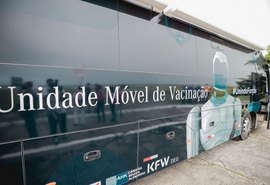 Ônibus da vacina chega à orla da Pajuçara neste sábado (3)