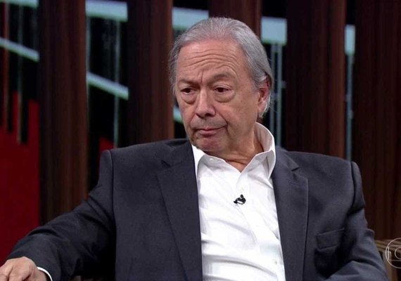 Malan diz que não existe salvador da pátria e pede foco na composição