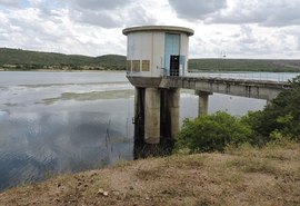 Parada emergencial em sistema de água afeta 18 cidades de Alagoas