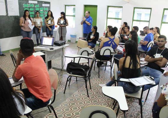 Pindorama realiza curso de capacitação de jovens