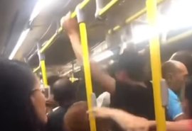 Vídeo: confusão em ônibus lotado da Rota do Mar acaba em quebra-quebra e agressão