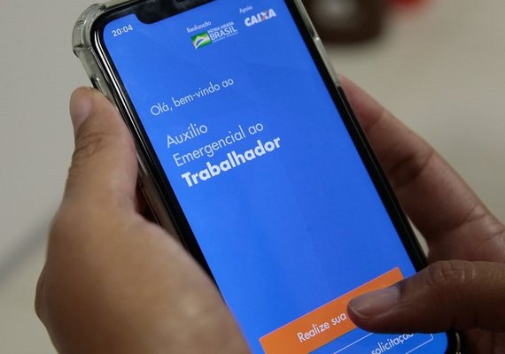 Governo vai pagar mais três parcelas do auxílio-emergencial