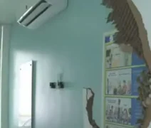 Escola de idiomas é arrombada e tem televisões furtadas na Jatiúca