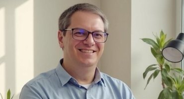 Podcast, empreendedorismo e inclusão: a trajetória de Claudio Gonçalves inspira empresários no Brasil